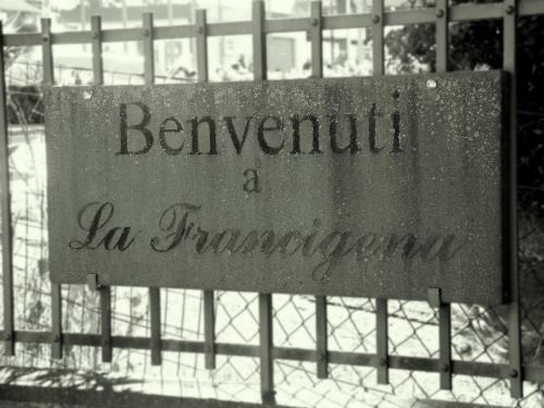 Staggia Apartment | La Francigena