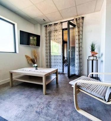 Ampuis Apartment | La Gaufrette