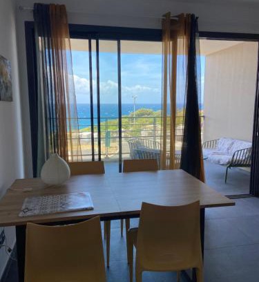 Vieux-Fort Apartment | La Goelette