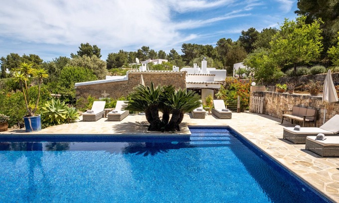 Sant Agusti des Vedra Villa | LA HIGUERA Villa. Ibiza. 10 PAX, Old Ibicencan finca of 300 years old, renovated.