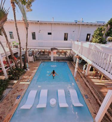 Lajas Hotel | La Jamaca - An Island Vibe Hotel