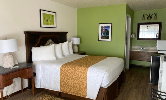 Bandon Hotel | La Kris Inn