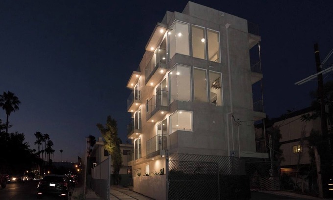Hollywood Condo | LA LA Land Views Next to Netflix 2BR Modern