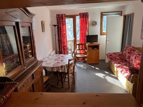 Peisey-Nancroix Apartment | La Lonzagne