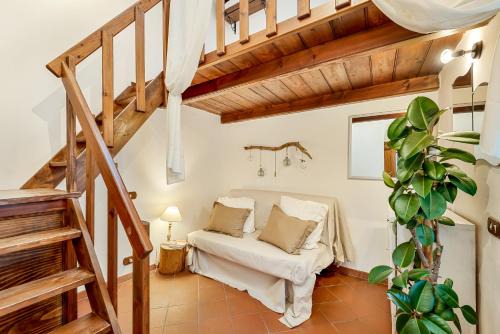 Vezzano Ligure House | La Luna nel Castello