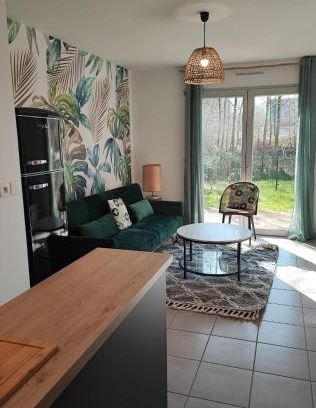 La Riviere-Saint-Sauveur House | La Maison Olivia