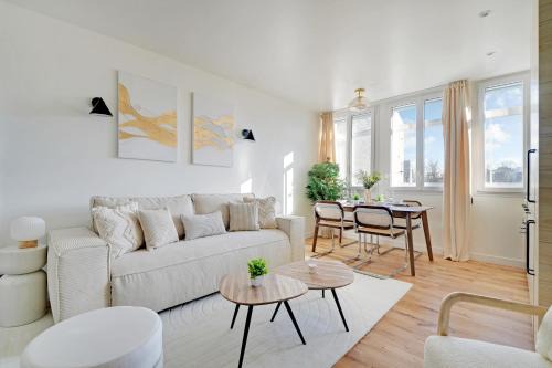 12th Arrondissement Apartment | La Maison Bizot 52 T2 by Ecoflats