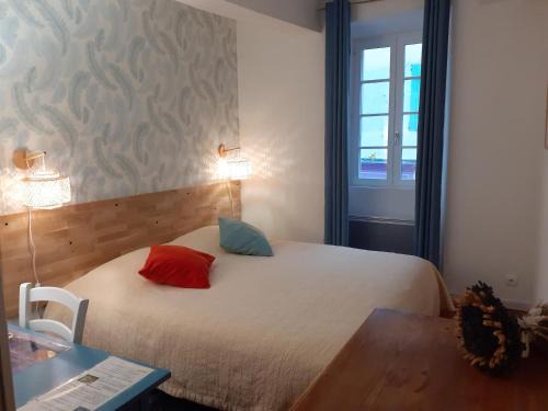 Sault Bed & Breakfast | La Maison Bleue