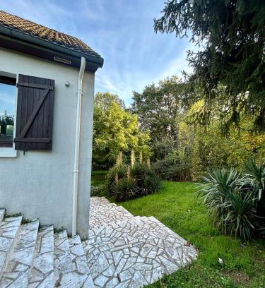 Mareuil-sur-Cher House | La maison d Isabelle Havre de paix cosy romantique dans les châteaux de la Loire et proche du Parc de Beauval