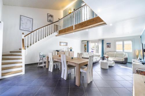 Saint-Nazaire House | La maison de Parrain - A proximité des plages