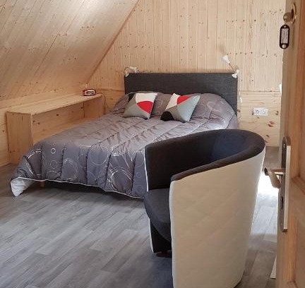 Mont-Dore Apartment | la maison des fleurs studio