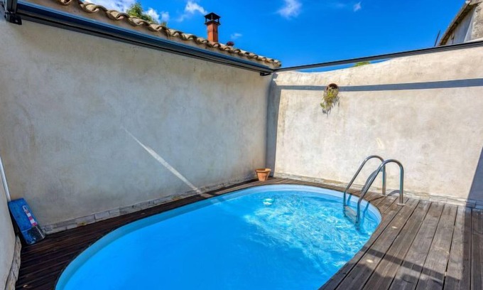 Salles-d'Aude House | La Maison du 14 Juillet by Interhome