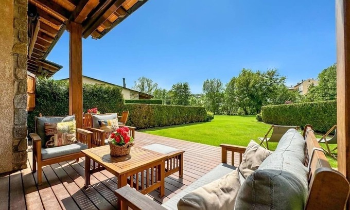 Ur House | La Maison du Fleuve à Ur