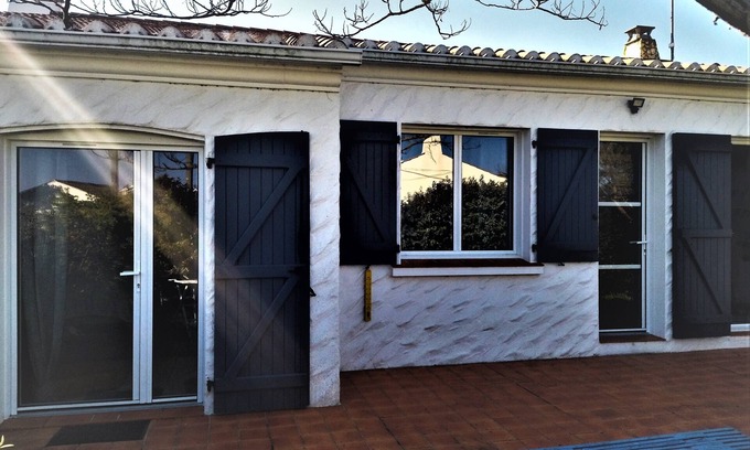 Saint-Hilaire-de-Riez House | La Maison de Madey