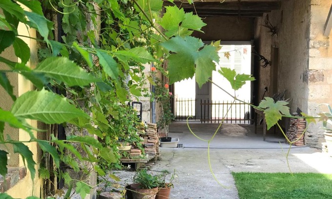 Saint-Fargeau Bed & Breakfast | La maison Jeanne d'Arc