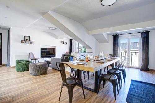 Err Apartment | La Mansarda 305 - Appartement pour 8