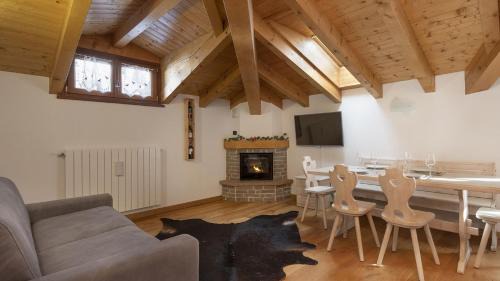 Ponte di Legno Apartment | La Mansarda