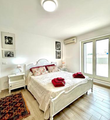 Cellamare Apartment | LA MANSARDA - Terrazze & Relax a due passi da Bari