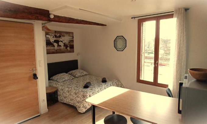 Meaux Apartment | La Marne