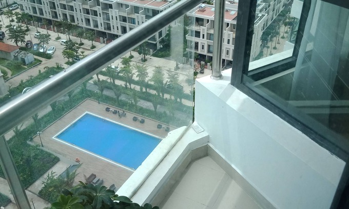 Ha Long Condo | La Mer Halong perfect for romantic couples and families