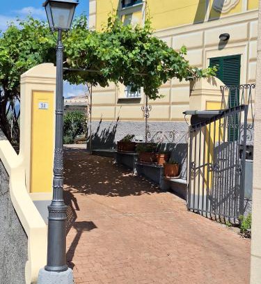 Camogli Apartment | La Meridiana