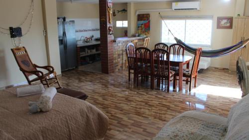 Comuna 3 Apartment | La Montaña Hostal