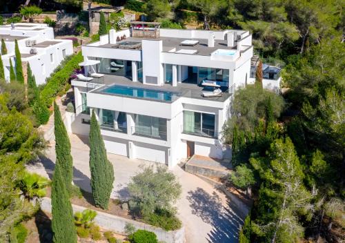 Roca Llisa Villa | La Perla de Ibiza