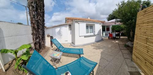 Port District House | La Petite Alonnaise - maison proche plage