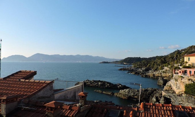 Tellaro Apartment | La Postina