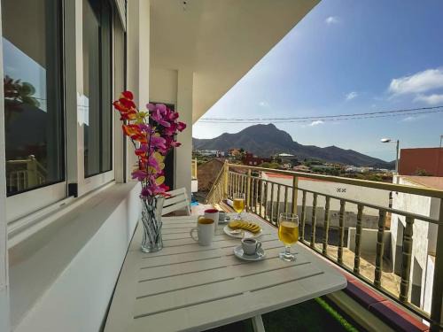 Valle de San Lorenzo Apartment | La promesa
