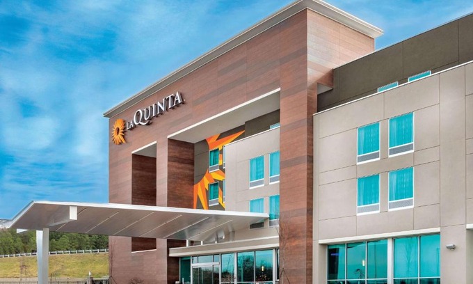 Cleveland Hotel | La Quinta by Wyndham Cleveland TN