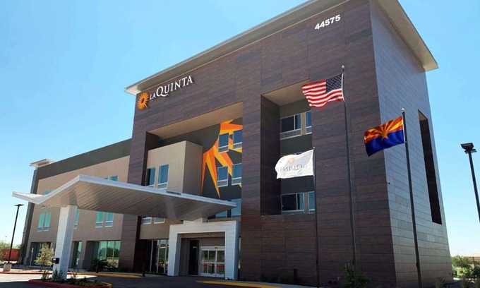 Maricopa Hotel | La Quinta Inn & Suites by Wyndham Maricopa Copper Sky
