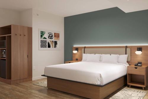 Tracy Hotel | La Quinta Inn & Suites by Wyndham Tracy
