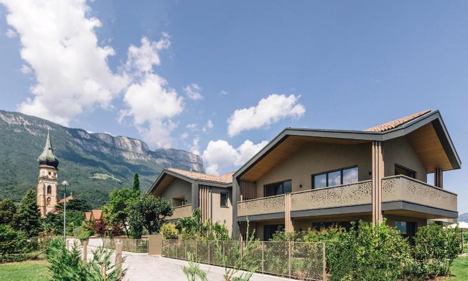 St. Pauls Apartment | La Rosea - Fine Living Apartments