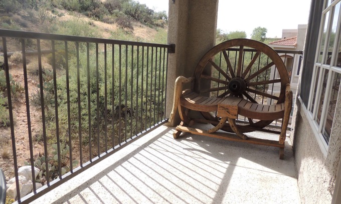 Oro Valley Condo | La Reserve at Boulder Canyon, .2 bedroom condo