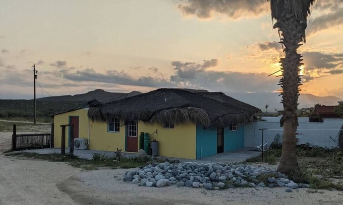 Buenavista House | La Ribera Casita with Beach Access
