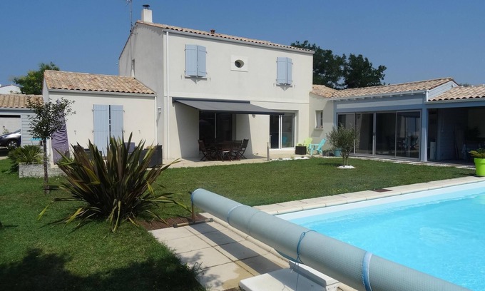 Lagord House | La Rochelle - Lagord. Nice house with swimming pool