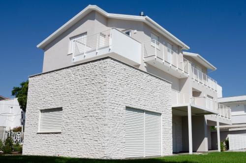 Marcelli Apartment | La Rosantica