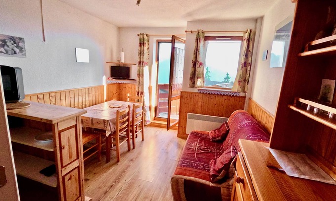 La Rosiere Apartment | La Rosiere - Studio appartment right next to the ski slopes