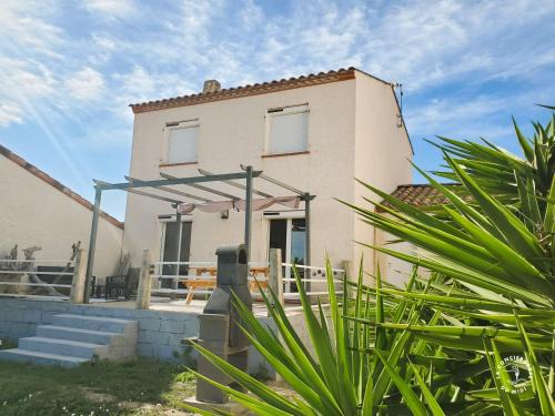 La Palme House | La Saline