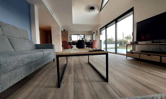 Le Tour-du-Parc House | La Saline - Villa with pool 450m from the beach