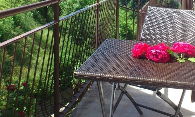 Nesso Apartment | La Turr De Mezz Holiday House