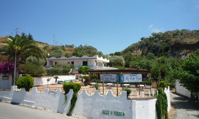 Marina di Zambrone Hotel | La Valle Verde hotel ristorante pizzeria