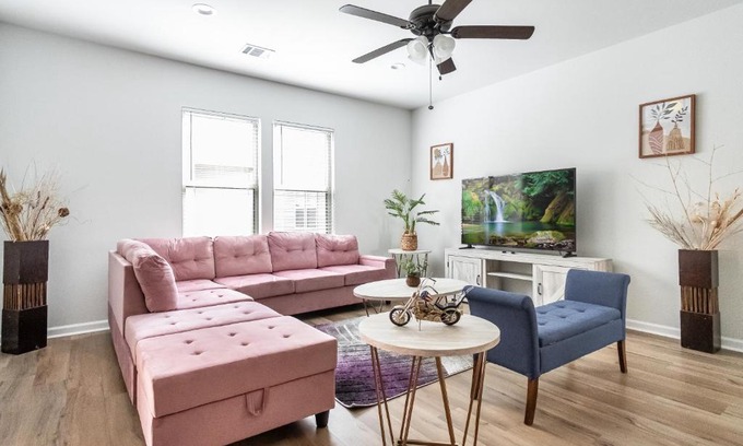 Highlands - Perkins House | La Vida Loca Stay in Baton Rouge near LSU - BC1011