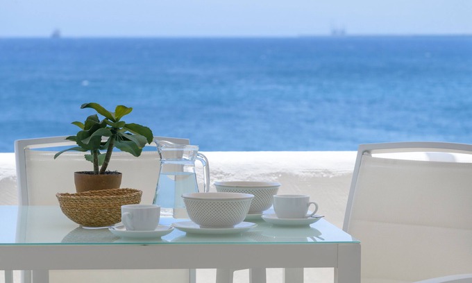 Costa Teguise Apartment | La Vida Oceana