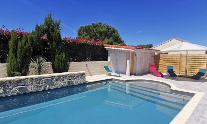 Linxe Villa | La villa Azur - Piscine et grands espaces de vie