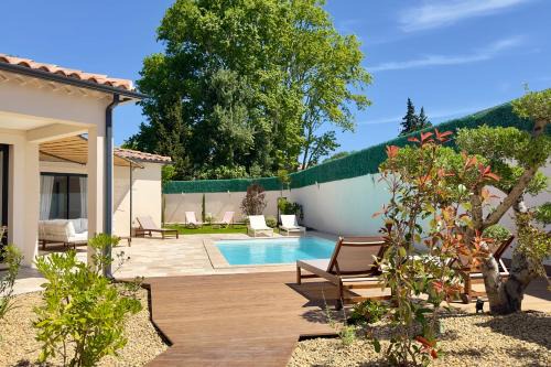 L'Isle-sur-la-Sorgue House | La villa des Gypières