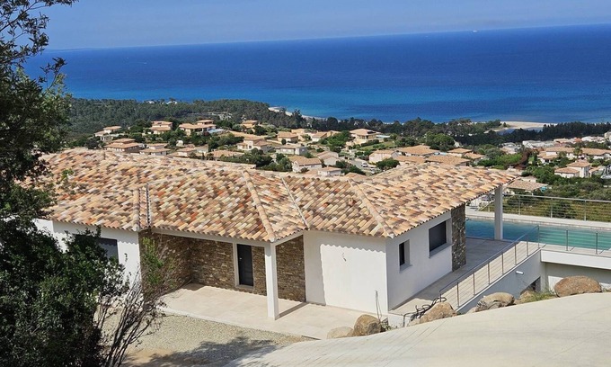 Solenzara House | LABELLE- PANORAMIC SEA VIEW- PRIVATE POOL- AIR CONDITIONING-WIFI