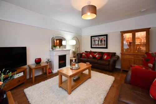 Kirkmichael House | Ladyland Cottage in Maybole
