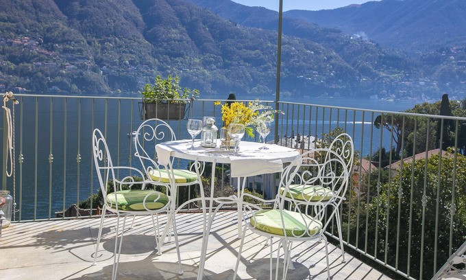 Laglio Apartment | LAGLIO CESARE'S HOUSE LAKE VIEW
